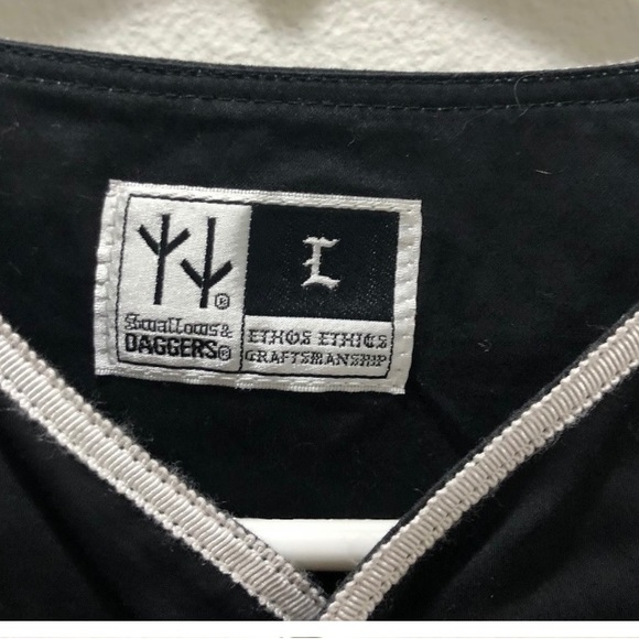 Swallows and Daggers Jersey - Picture 5 of 5